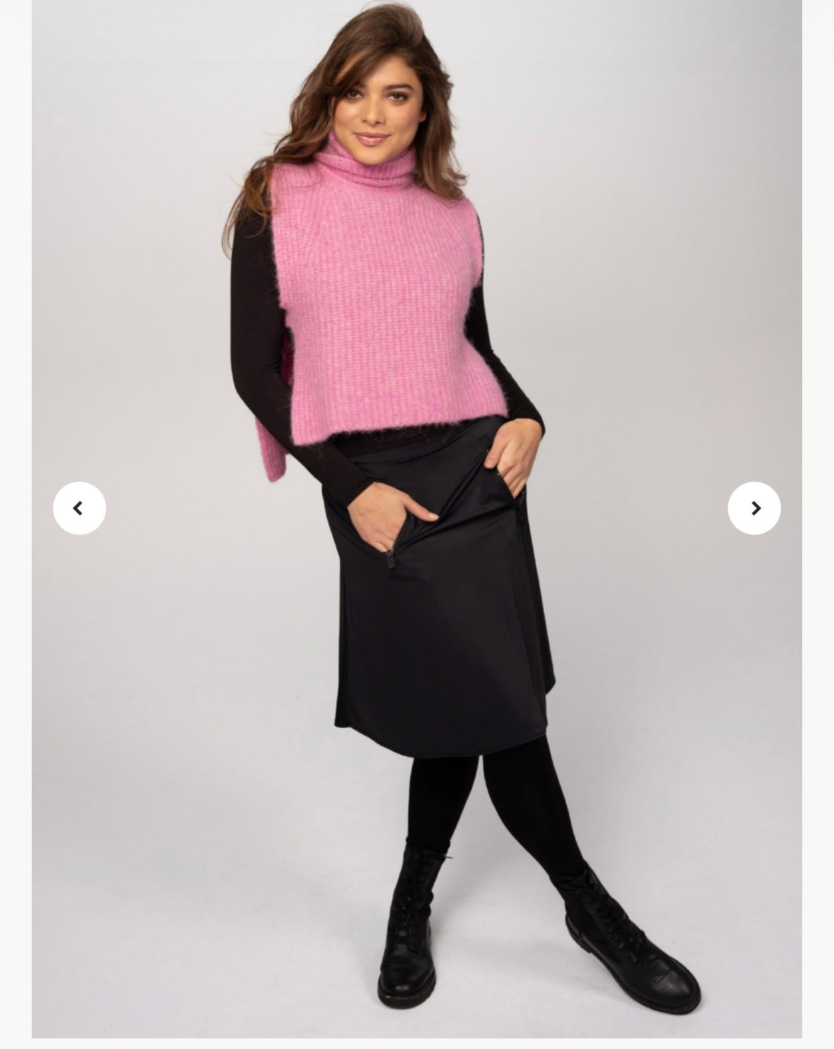 Anevis Pocket Skirt 22''