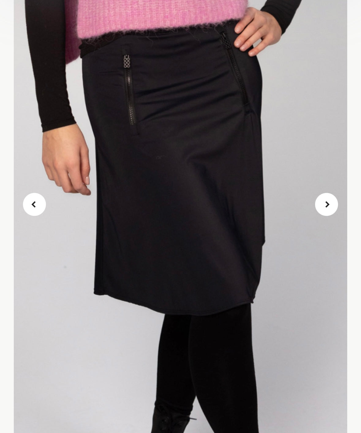 Anevis Pocket Skirt 22''