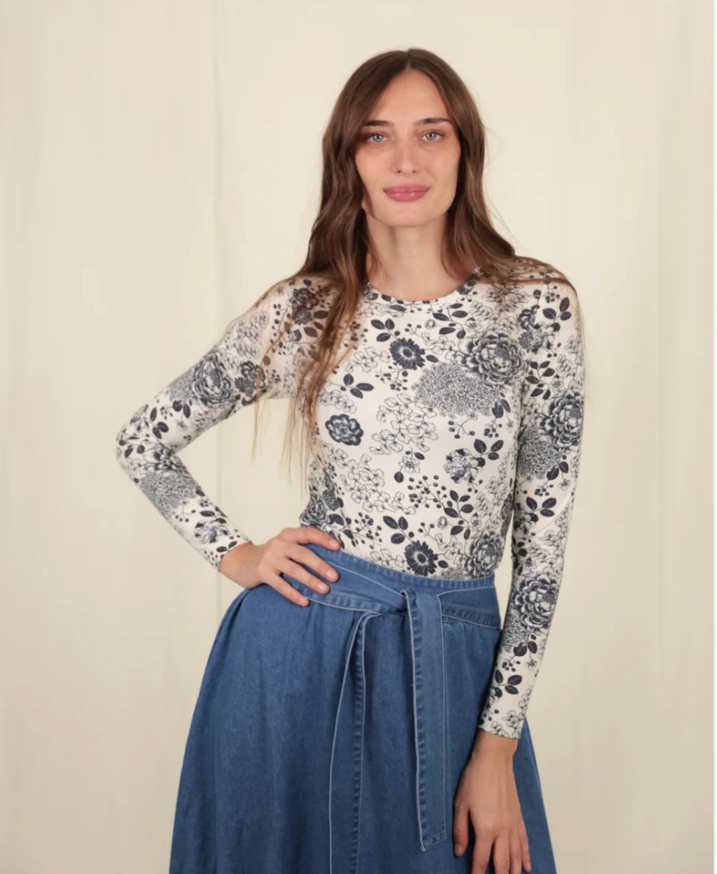 BYRD BY TZIPPY B&W Floral Tee