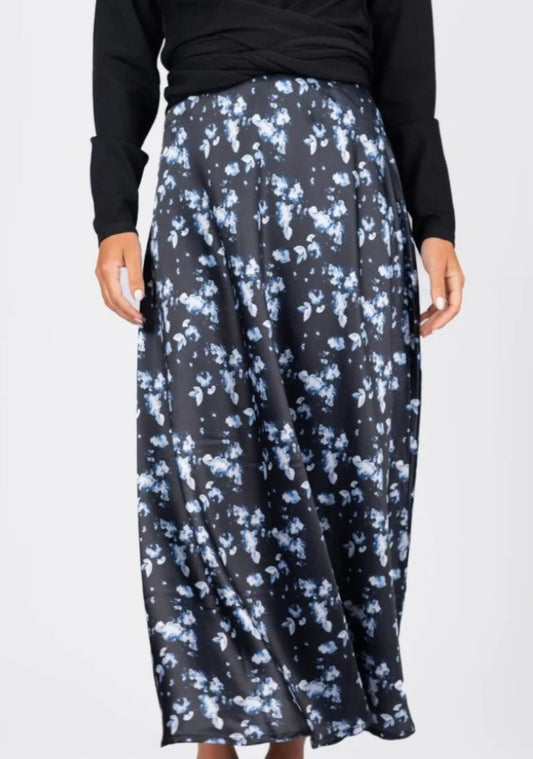 Yakira Bella Dakota Skirt (black/blue)